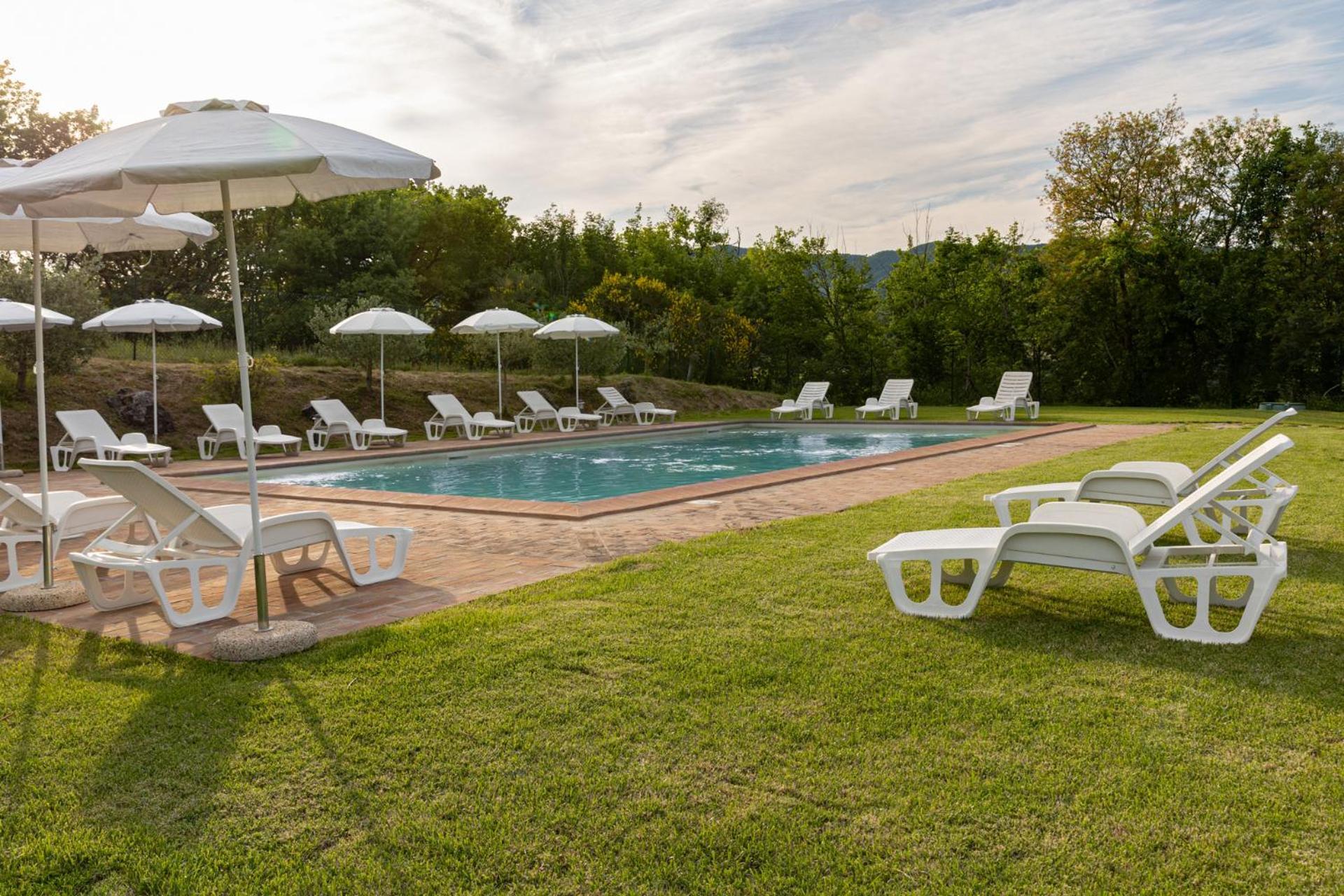Вілла Relais Parco Del Subasio Piano Delle Pieve Екстер'єр фото