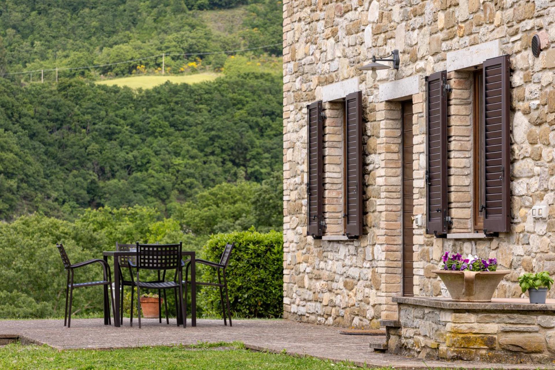 Вілла Relais Parco Del Subasio Piano Delle Pieve Екстер'єр фото