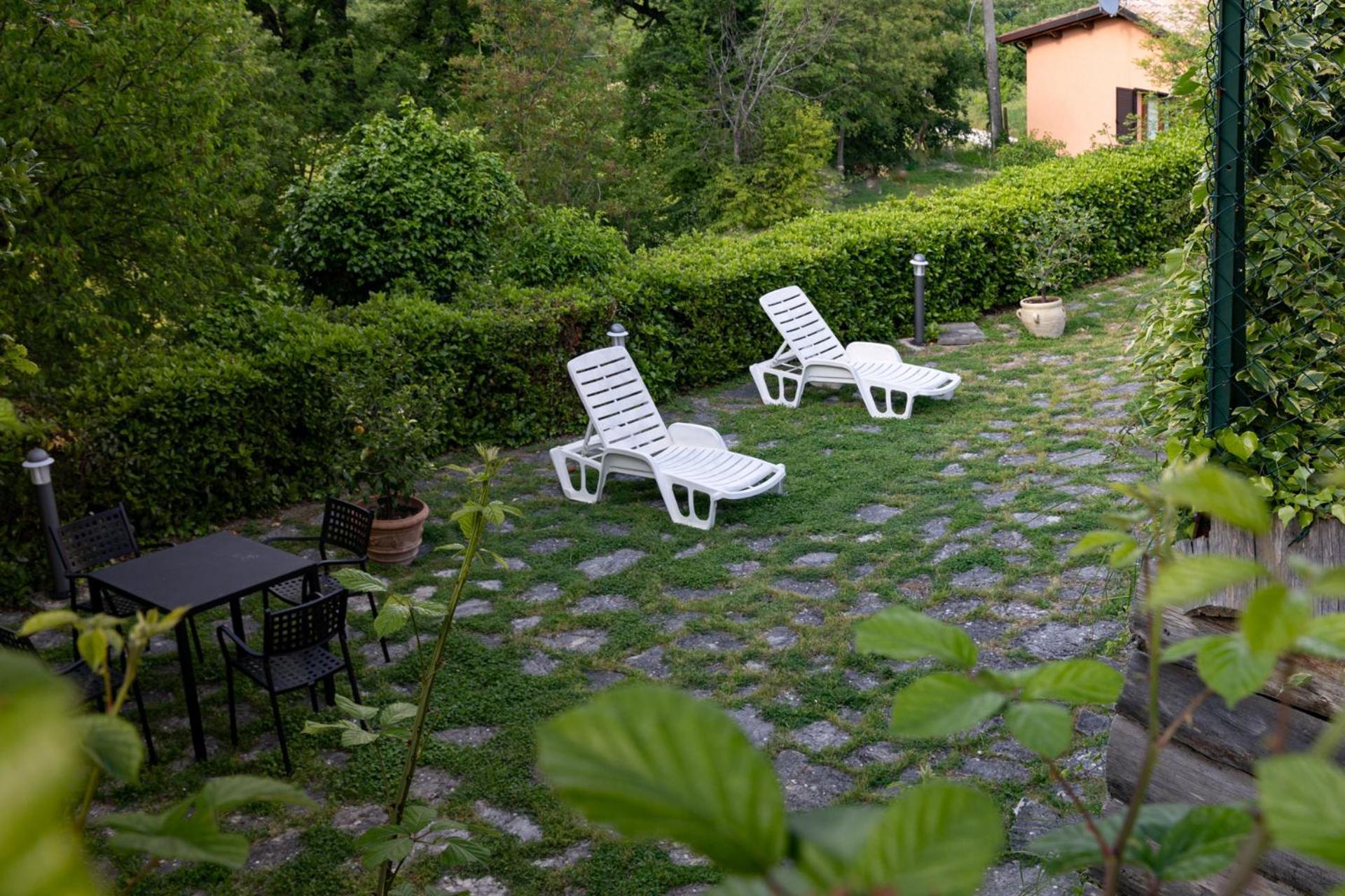 Вілла Relais Parco Del Subasio Piano Delle Pieve Екстер'єр фото