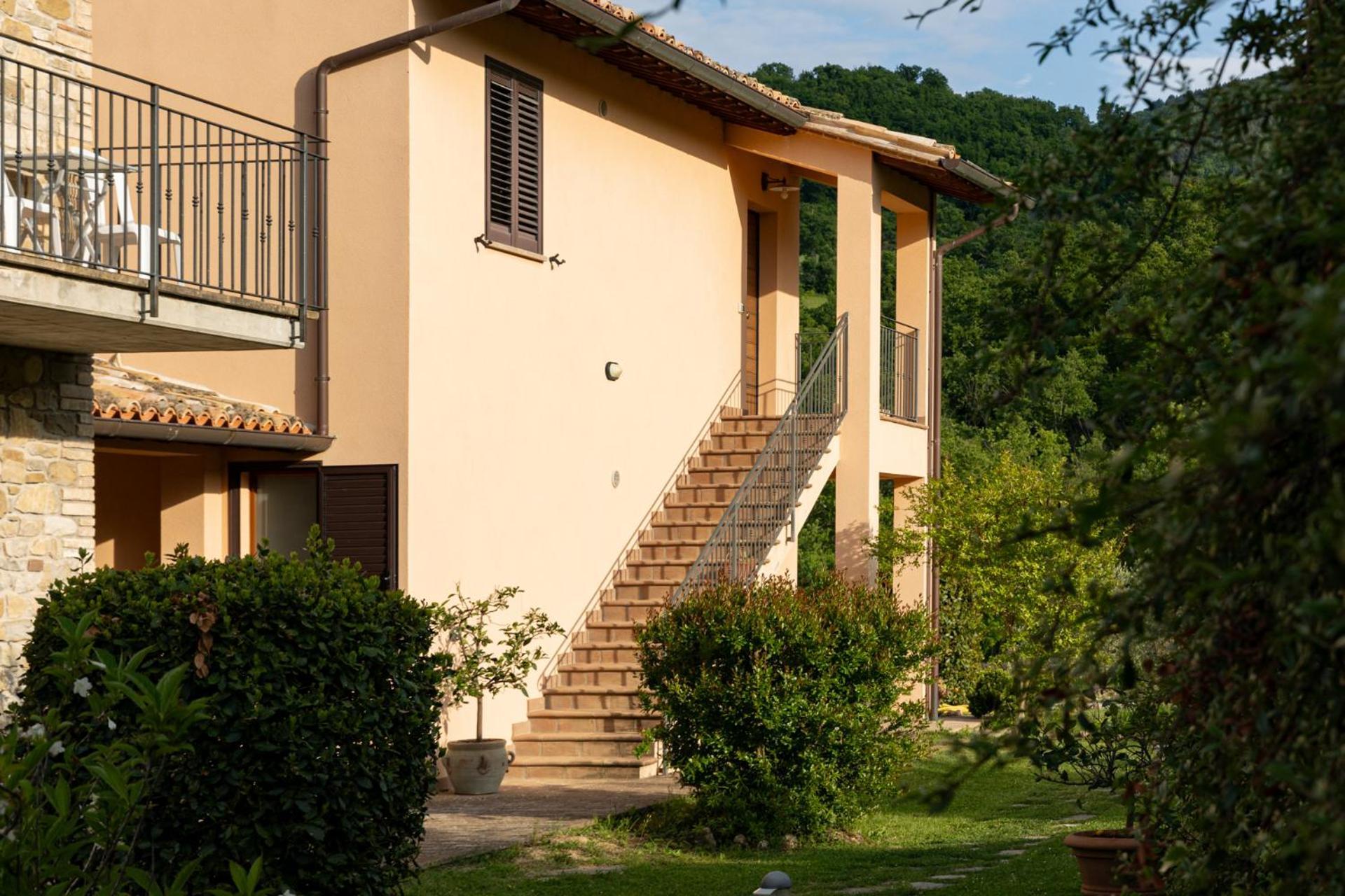 Вілла Relais Parco Del Subasio Piano Delle Pieve Екстер'єр фото