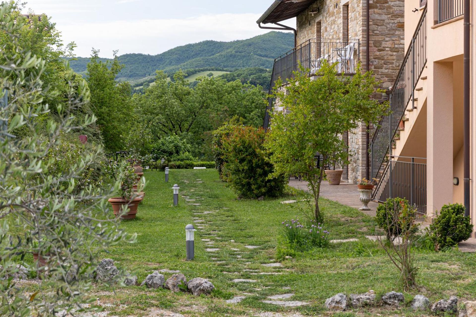 Вілла Relais Parco Del Subasio Piano Delle Pieve Екстер'єр фото